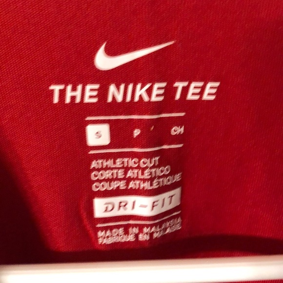 Nike Dri Fit - Picture 4 of 5